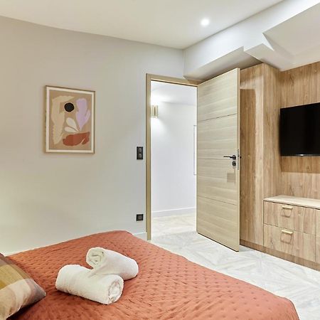 Apartment Batignolle Montmartre By Studio Prestige París Exterior foto