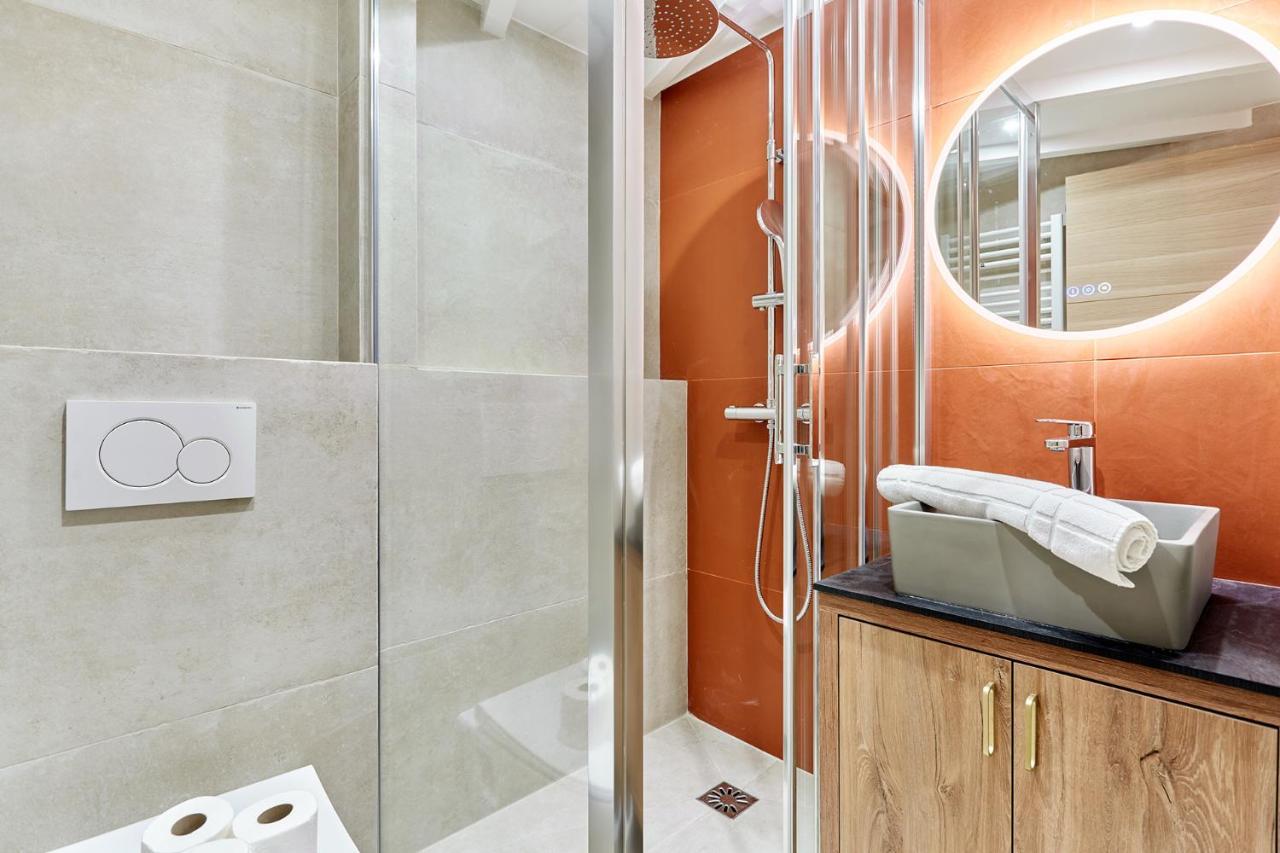 Apartment Batignolle Montmartre By Studio Prestige París Exterior foto